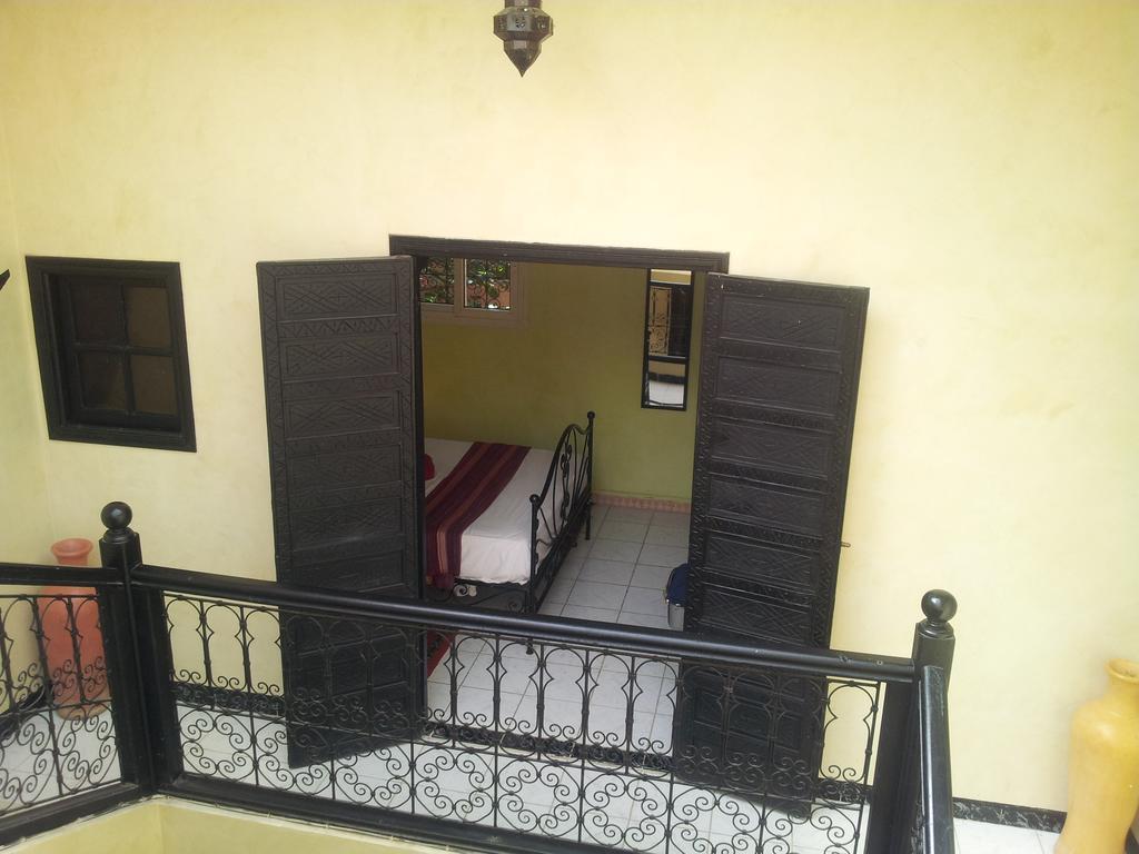 Riad Les Portes De La Medina Marakeş Oda fotoğraf